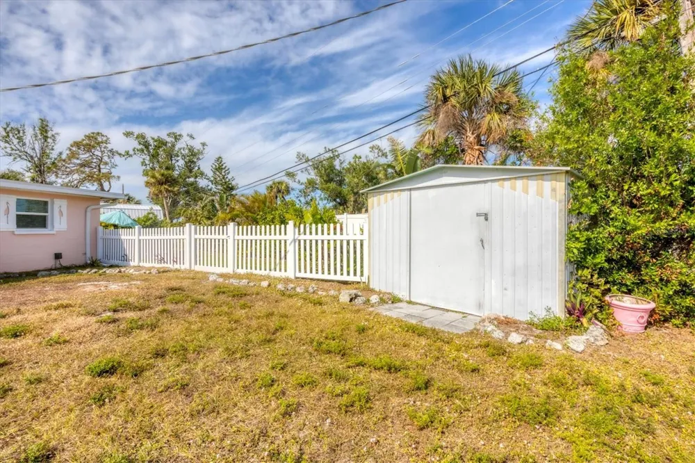 114 LEE CIRCLE Englewood, FL 34223