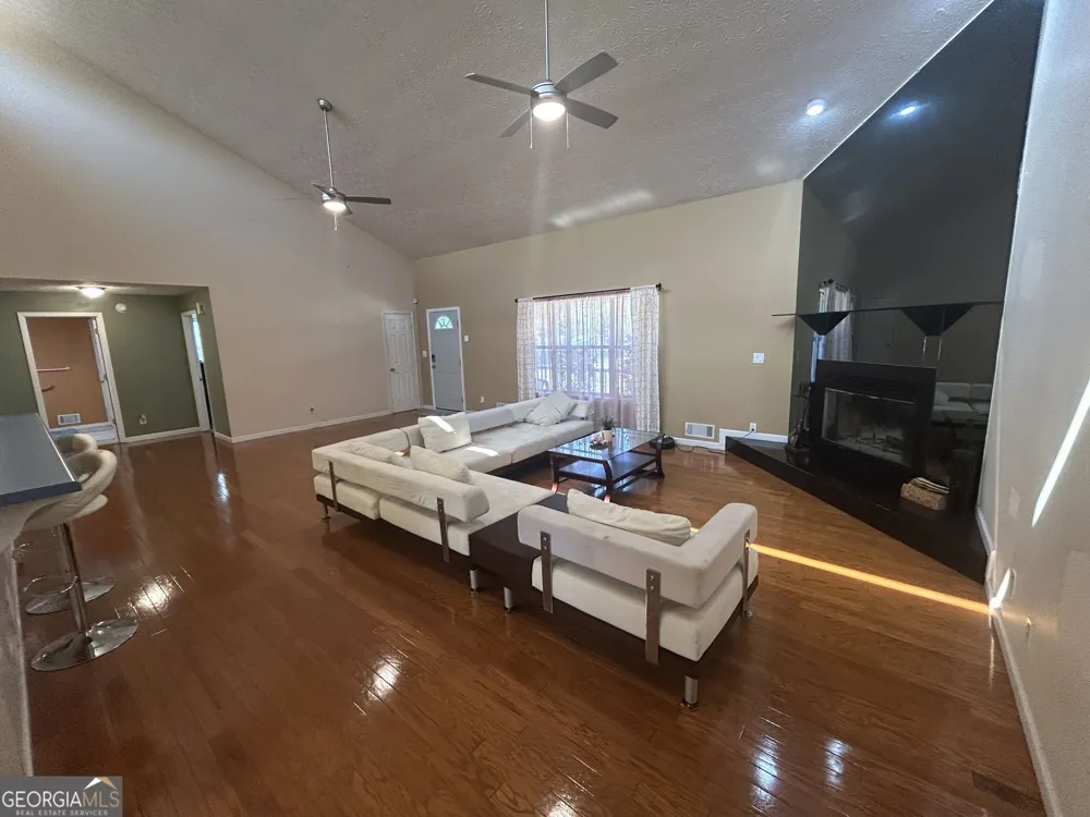 1826 Pleasant Hill TRL Lithonia, GA 30058