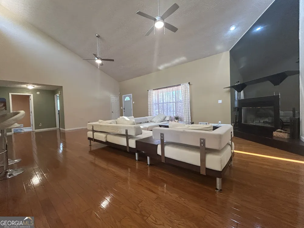 1826 Pleasant Hill TRL Lithonia, GA 30058