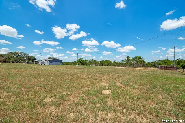20353 Senior Rd Von Ormy, TX 78073