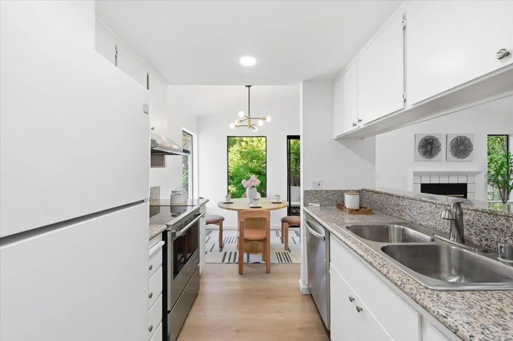 38910 Cherry Glen Fremont, CA 94536
