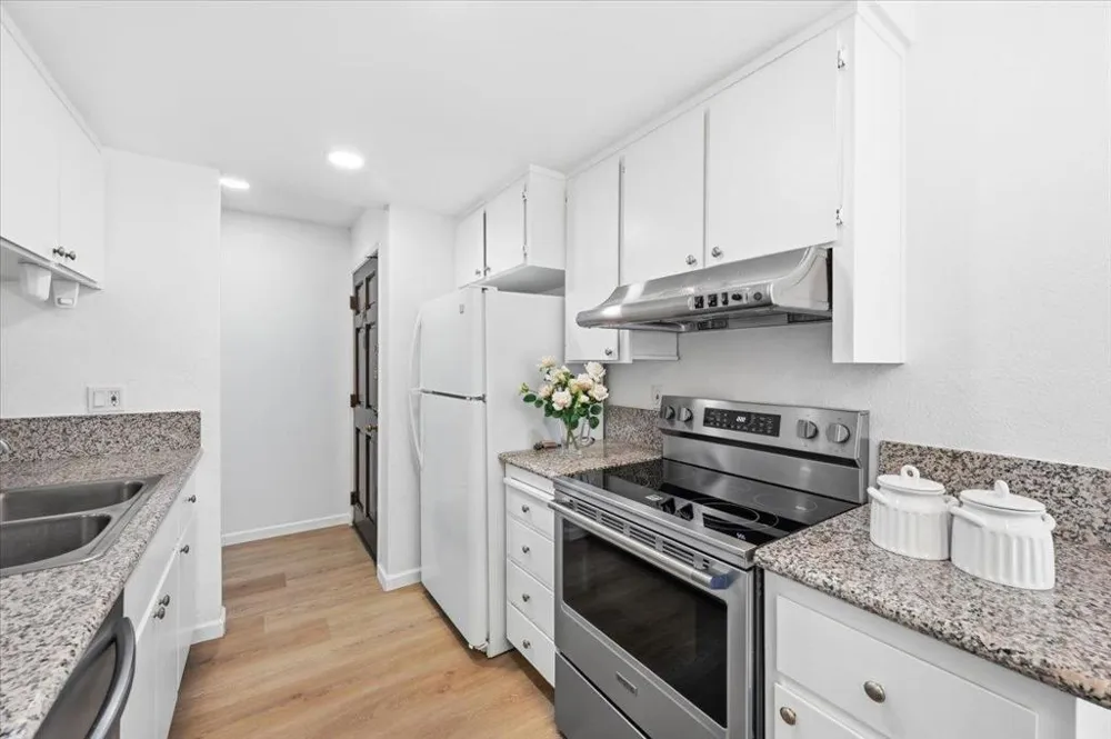 38910 Cherry Glen Fremont, CA 94536