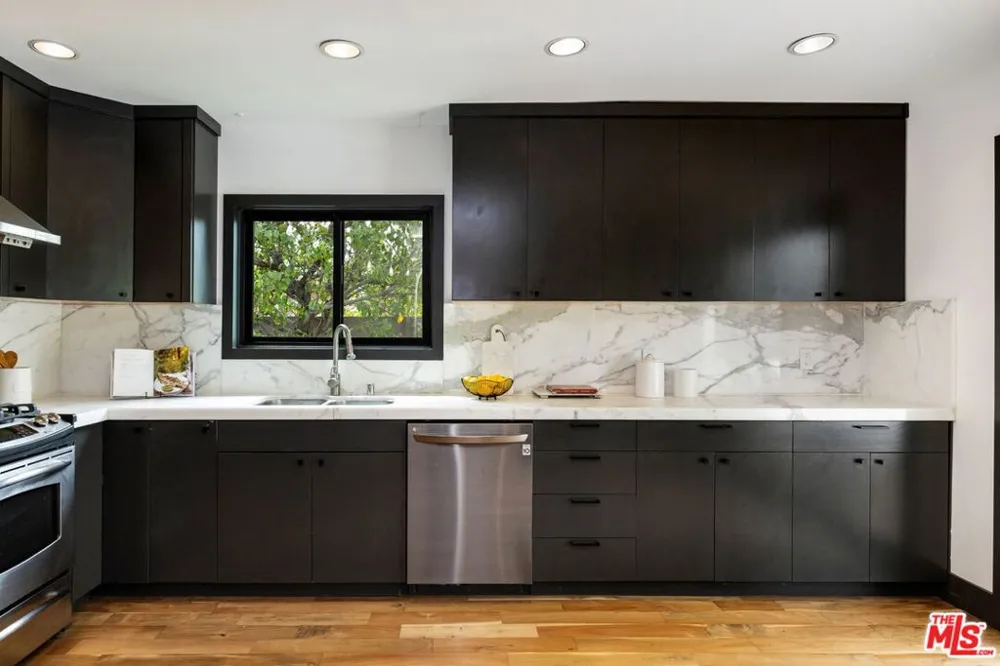 829 Stanley Avenue Los Angeles, CA 90046
