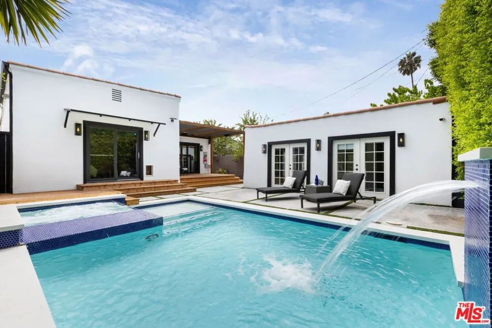 829 Stanley Avenue Los Angeles, CA 90046
