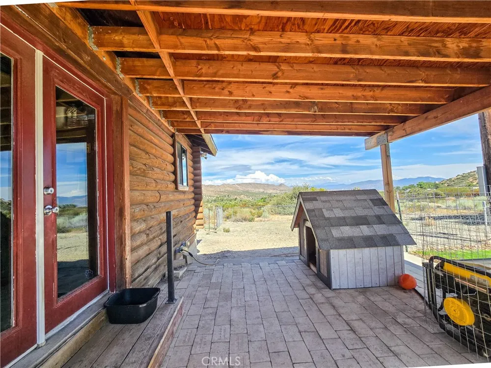 5363 Hess Road Phelan, CA 92371