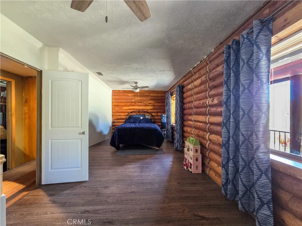 5363 Hess Road Phelan, CA 92371
