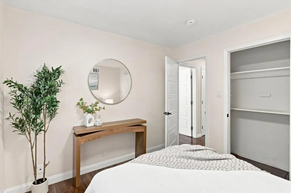 1238 San Moritz Drive San Jose, CA 95132