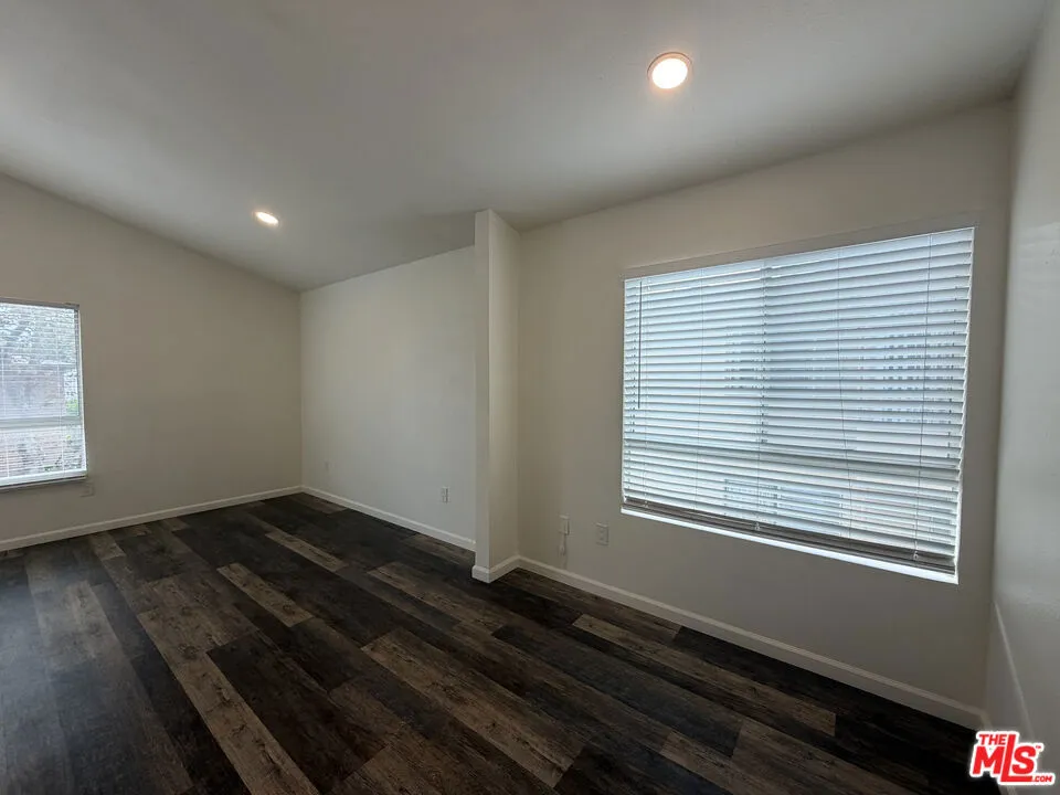 1127 Glenville Drive #Unit 2 Los Angeles, CA 90035