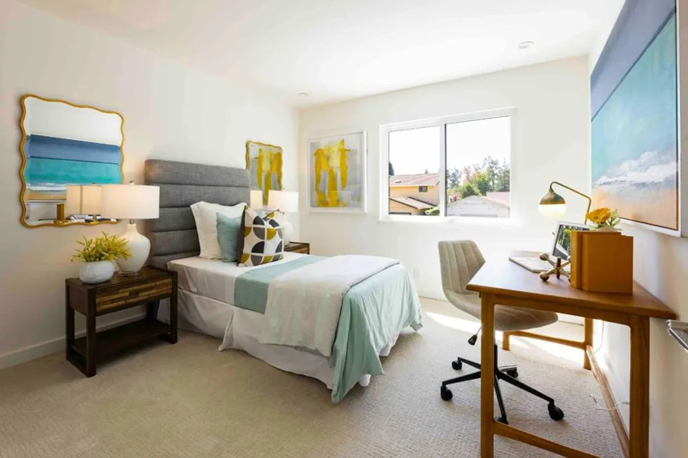 1059 Lily Avenue Sunnyvale, CA 94086