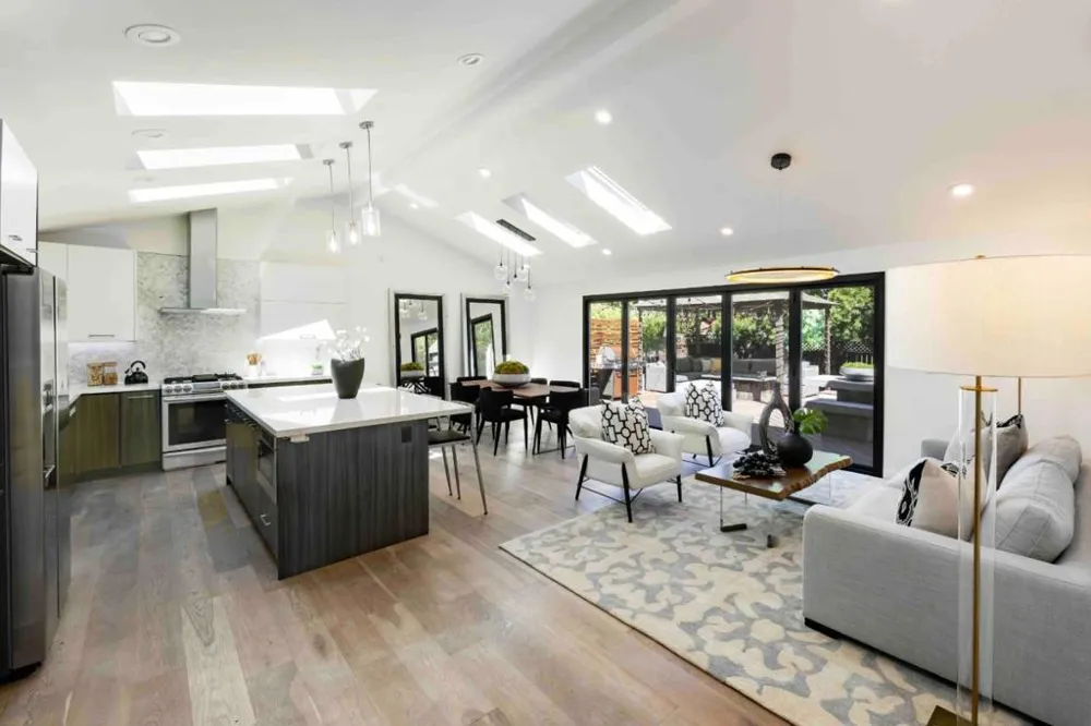 1059 Lily Avenue Sunnyvale, CA 94086