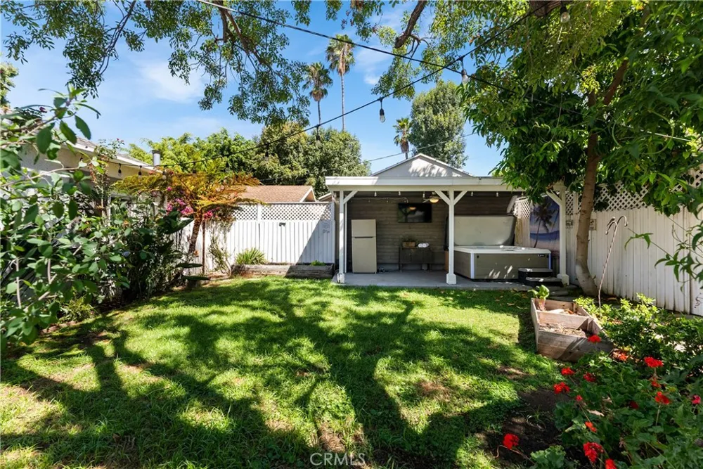 5802 Tobias Sherman Oaks, CA 91411