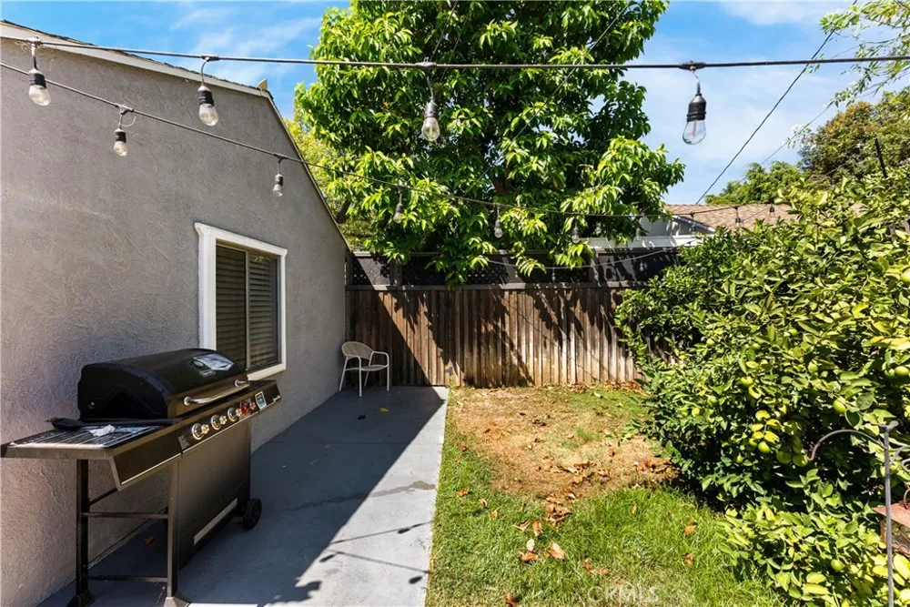 5802 Tobias Sherman Oaks, CA 91411