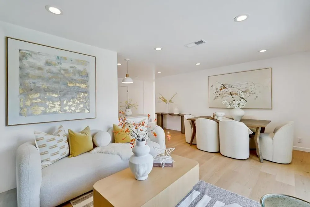 20129 Somerset Drive Cupertino, CA 95014
