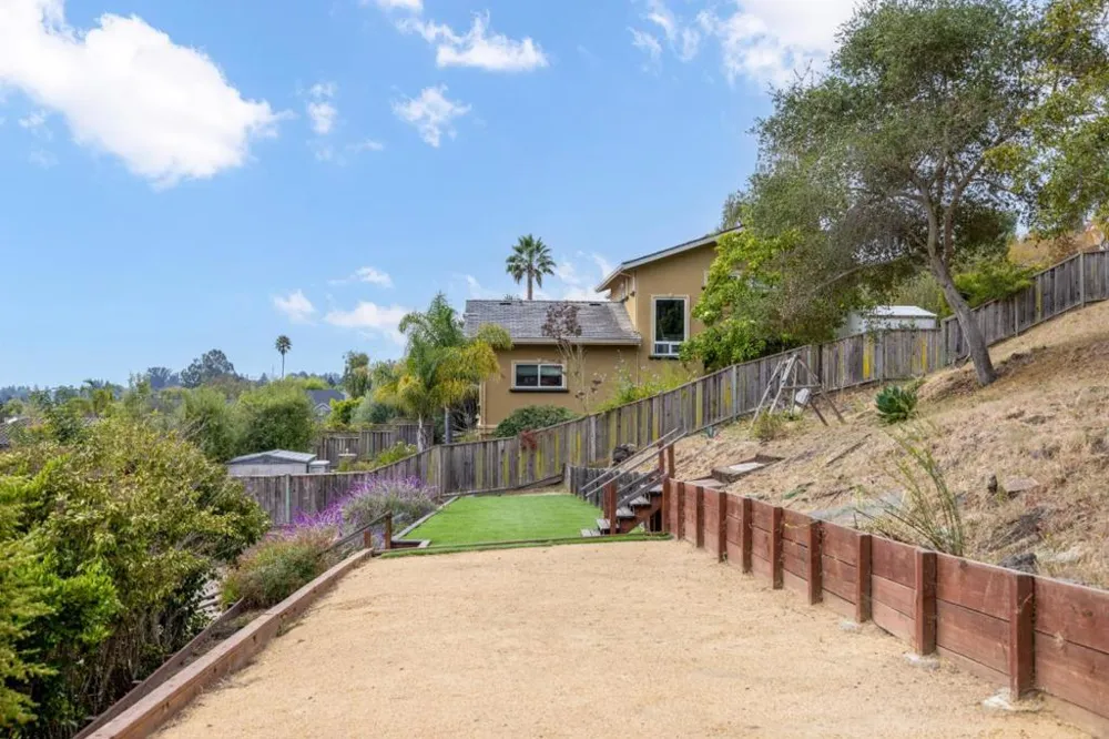 4065 Cornwell Road Soquel, CA 95073
