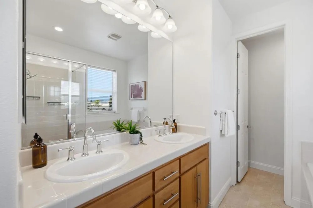 5138 Graves Avenue San Jose, CA 95129