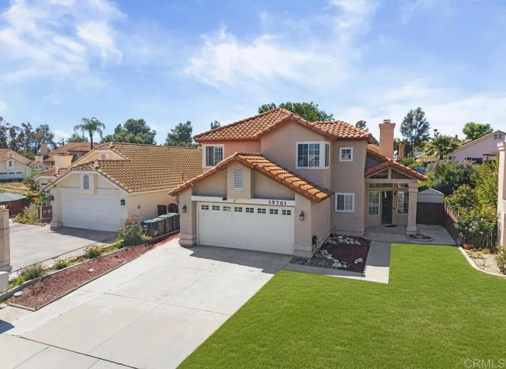 39701 Kilkare Circle Murrieta, CA 92562
