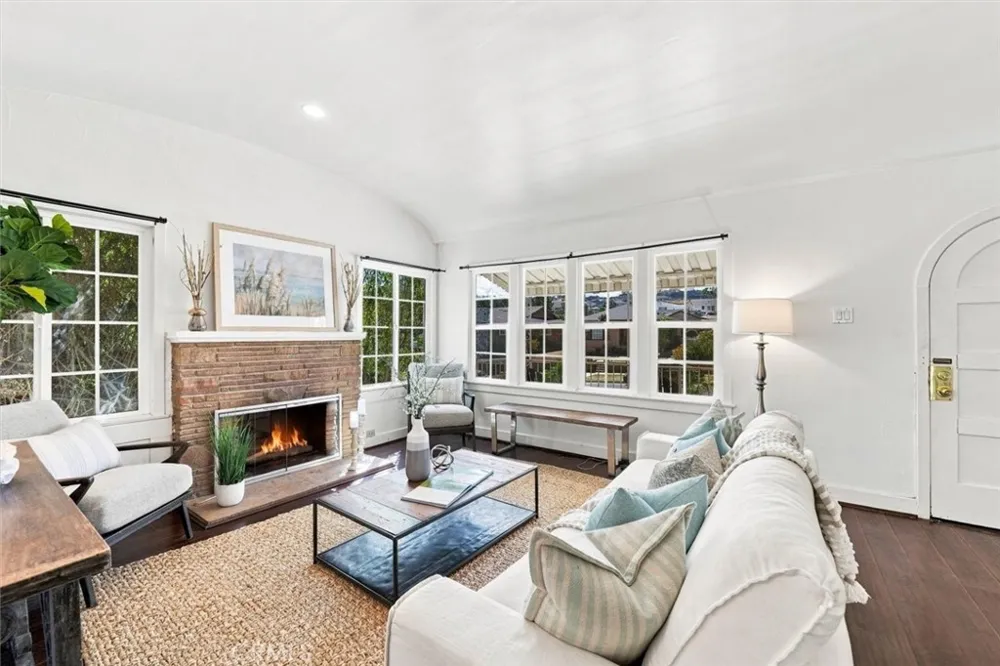 922 S Patton San Pedro, CA 90731
