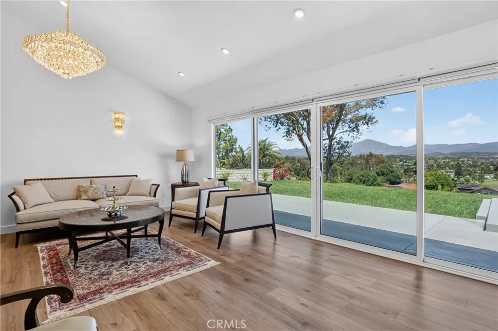 27182 Calle Del Cid Mission Viejo, CA 92691
