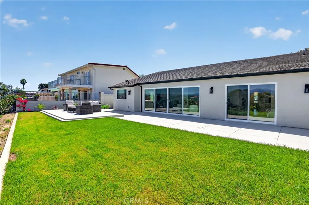 27182 Calle Del Cid Mission Viejo, CA 92691