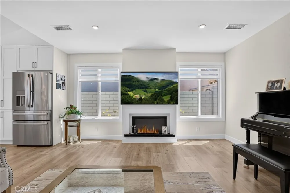 27182 Calle Del Cid Mission Viejo, CA 92691