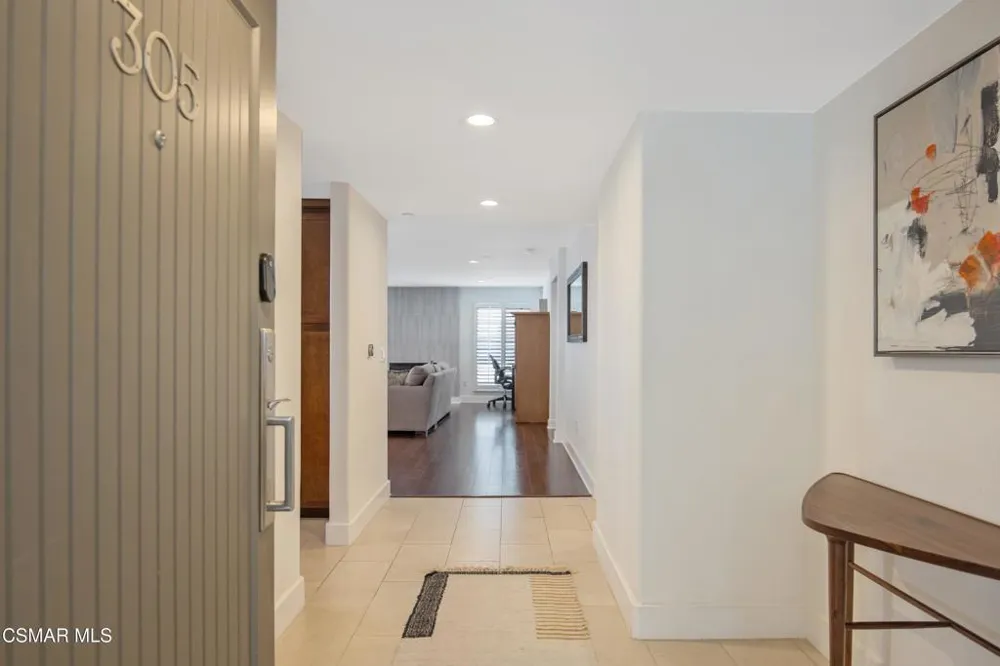 7249 Franklin Avenue #305 Los Angeles, CA 90046
