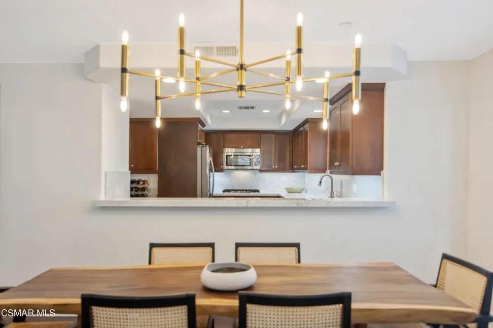 7249 Franklin Avenue #305 Los Angeles, CA 90046
