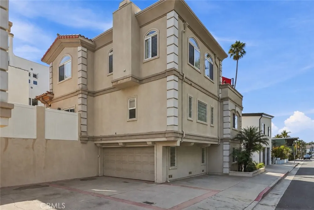 606 9th Hermosa Beach, CA 90254