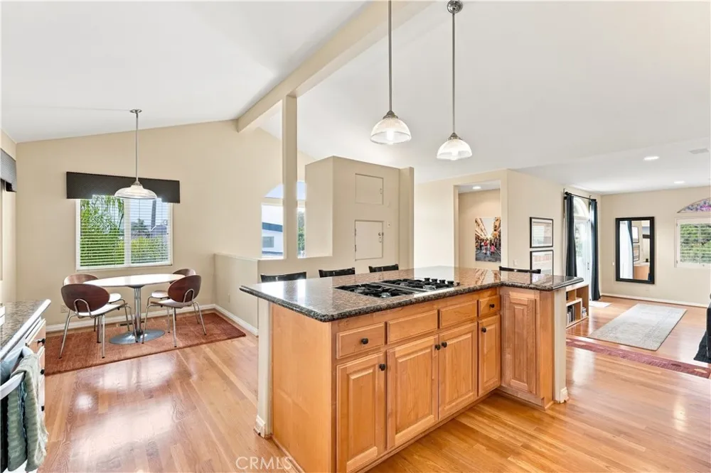 606 9th Hermosa Beach, CA 90254