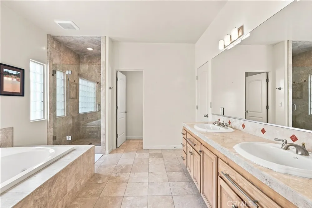 606 9th Hermosa Beach, CA 90254