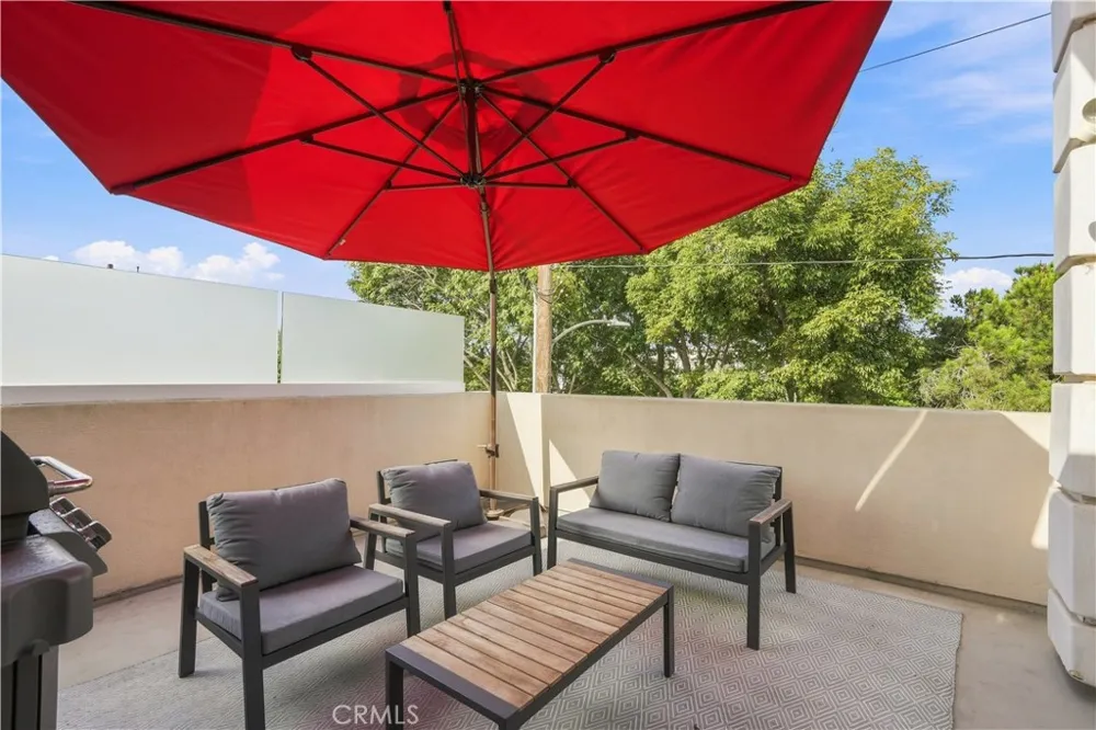606 9th Hermosa Beach, CA 90254