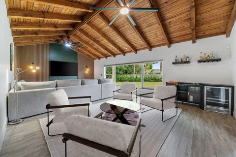 12192 Branding Iron Court