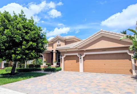10640 Oak Meadow Lane