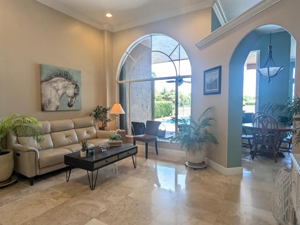 10640 Oak Meadow Lane Lake Worth, FL 33449