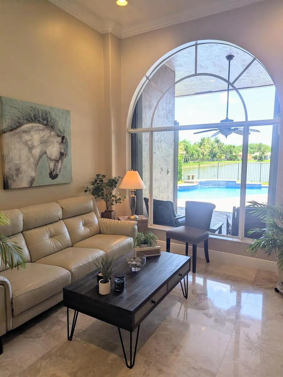 10640 Oak Meadow Lane Lake Worth, FL 33449