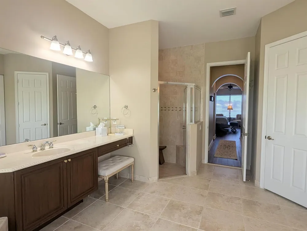 10640 Oak Meadow Lane Lake Worth, FL 33449