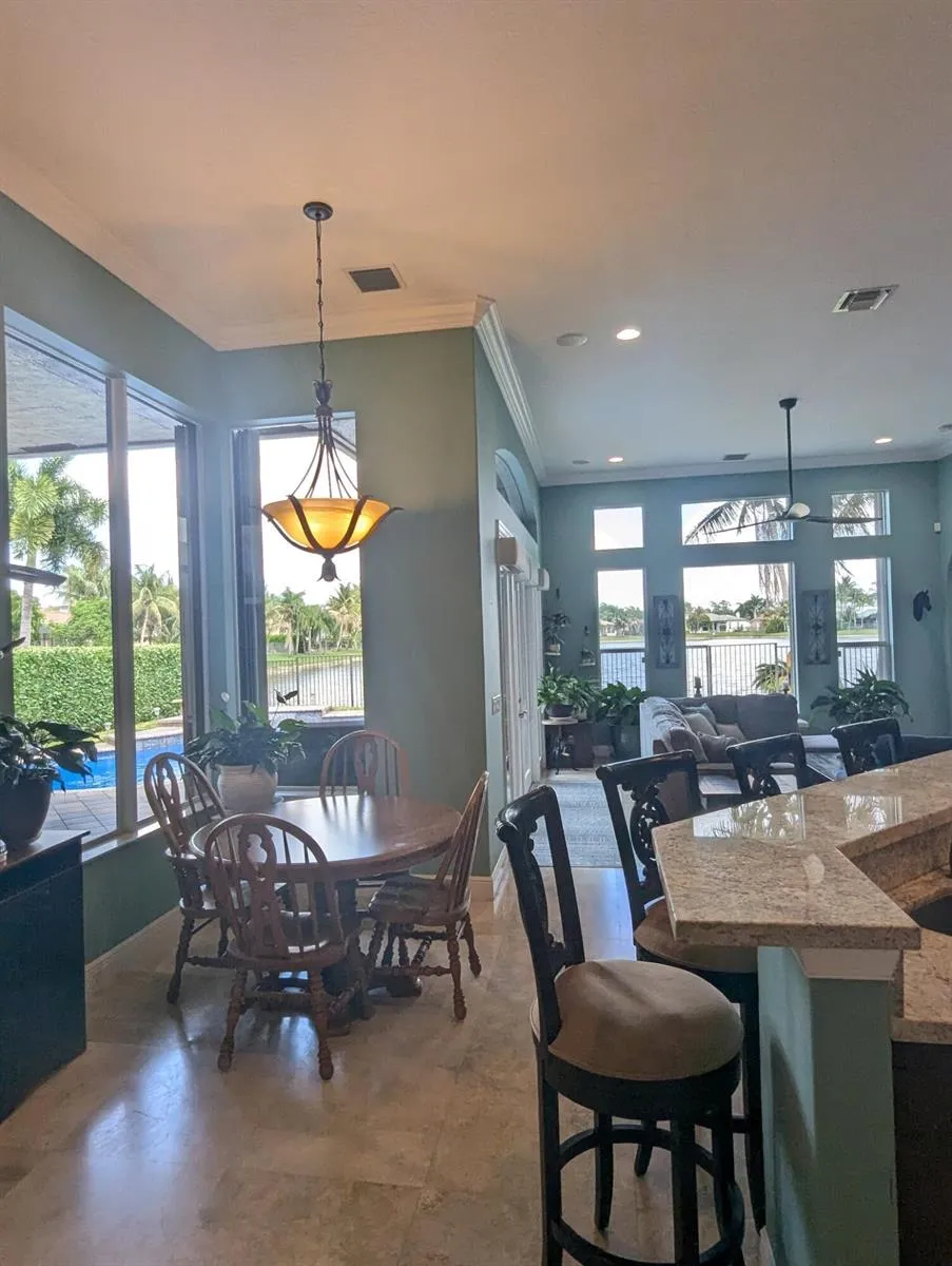 10640 Oak Meadow Lane Lake Worth, FL 33449