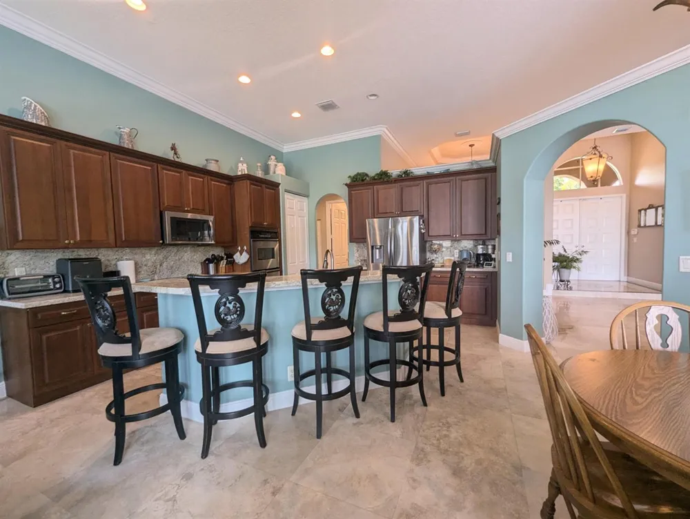 10640 Oak Meadow Lane Lake Worth, FL 33449