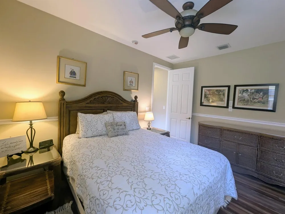 10640 Oak Meadow Lane Lake Worth, FL 33449