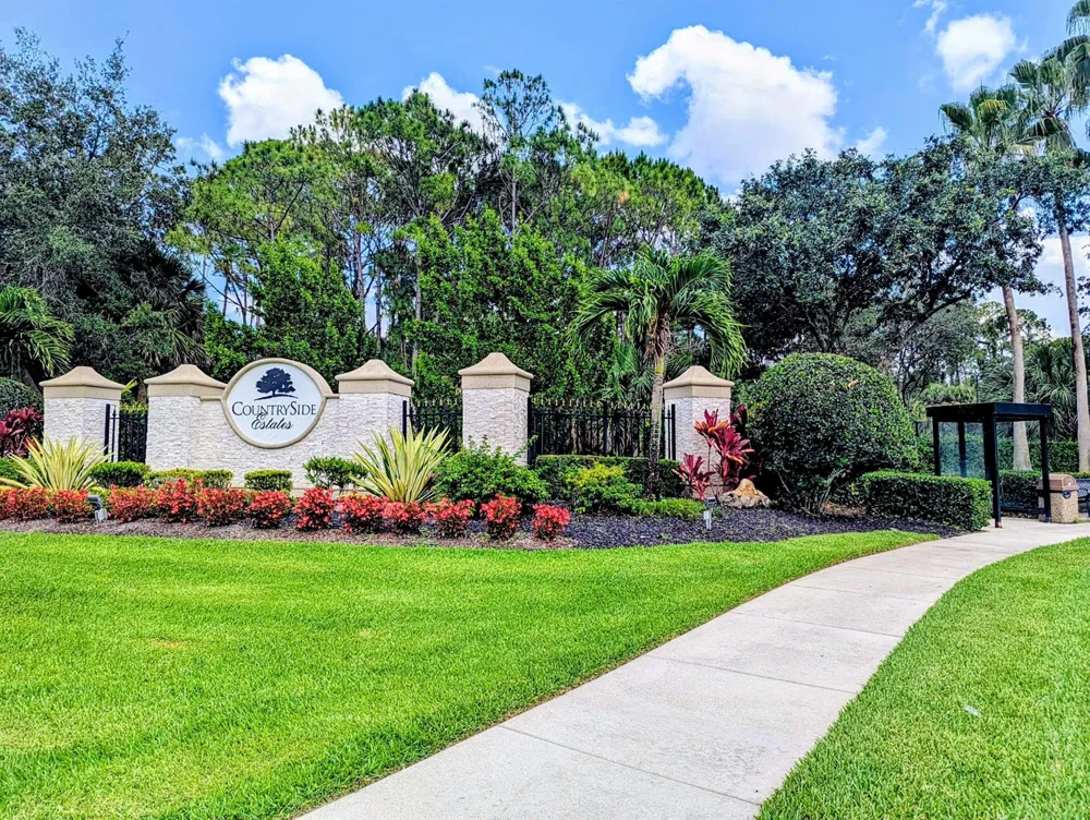 10640 Oak Meadow Lane Lake Worth, FL 33449