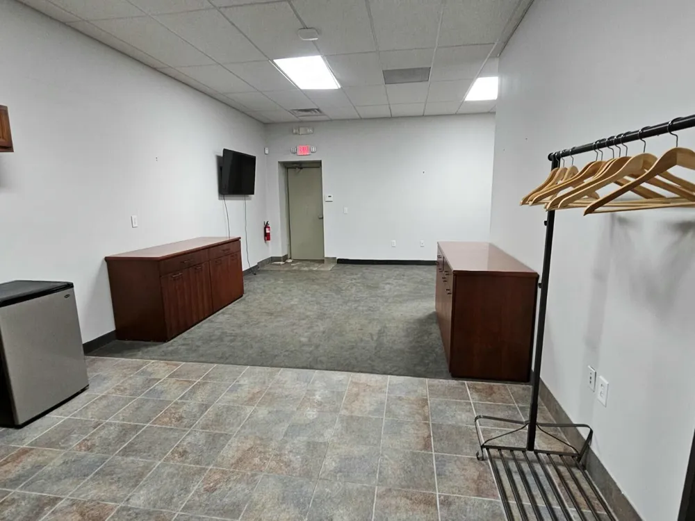 7954 Lilley Road Canton, MI 48187