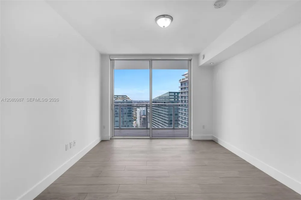 1080 Brickell Ave #3801 Miami, FL 33131