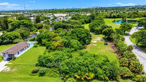 2620 NW 20th Ave