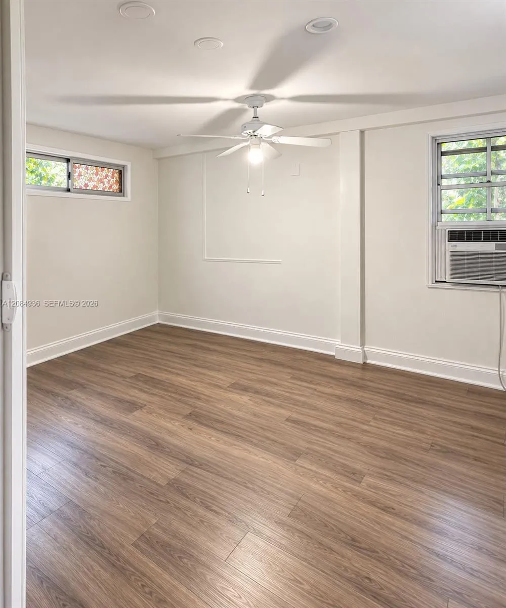 4790 SW 65th Ave #4 Davie, FL 33314