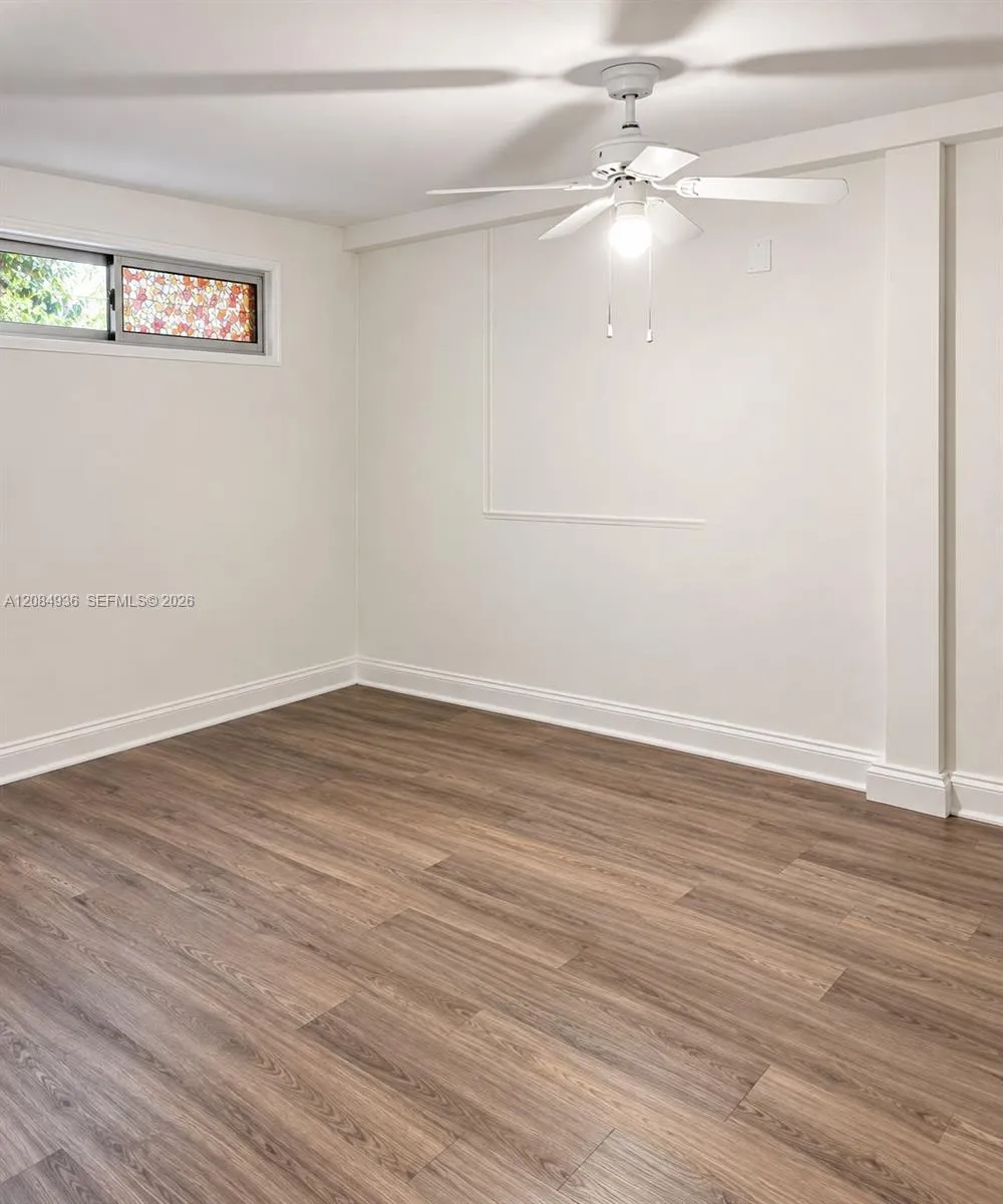 4790 SW 65th Ave #4 Davie, FL 33314
