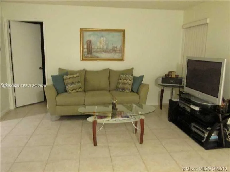 12455 SW 93rd Ter #204T Miami, FL 33186