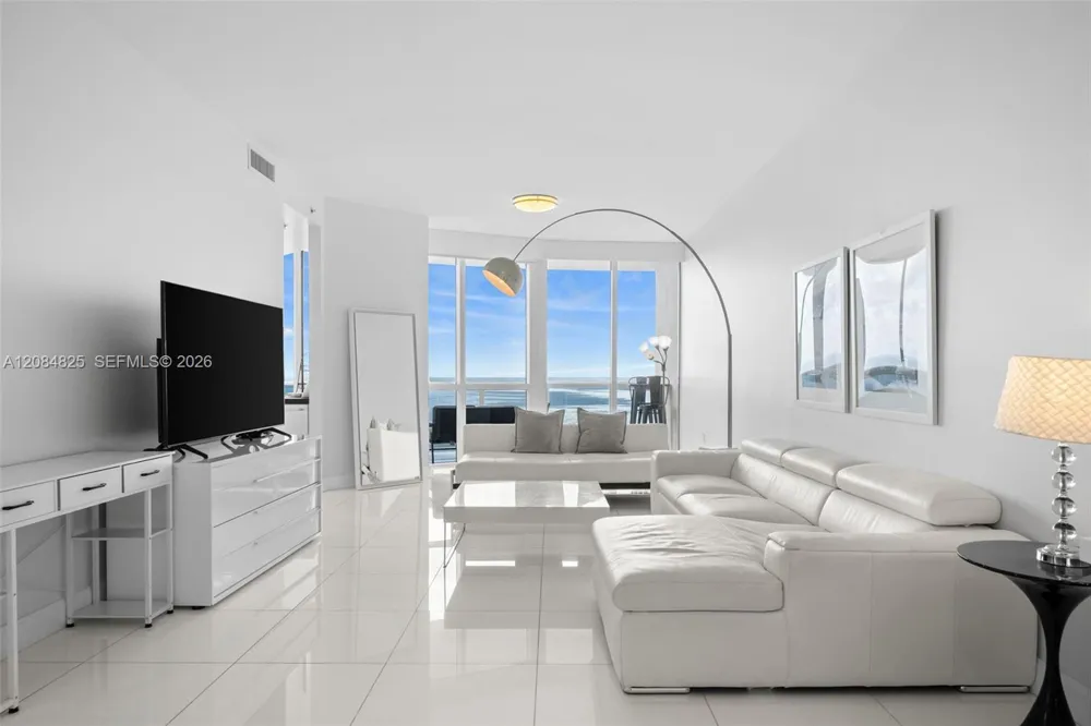 18201 Collins Ave #4709 Sunny Isles Beach, FL 33160
