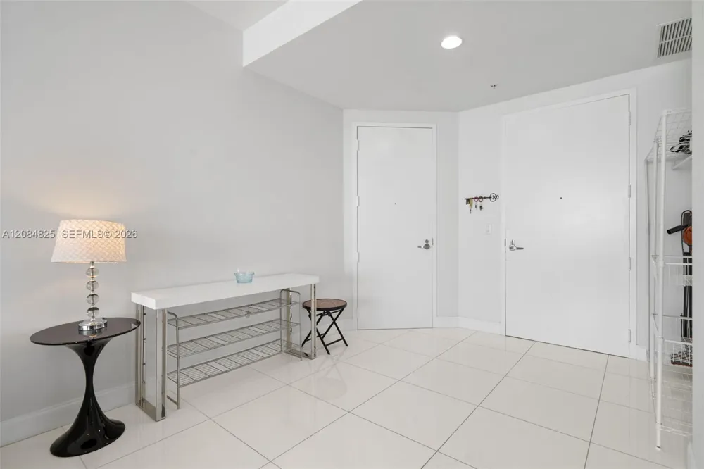 18201 Collins Ave #4709 Sunny Isles Beach, FL 33160