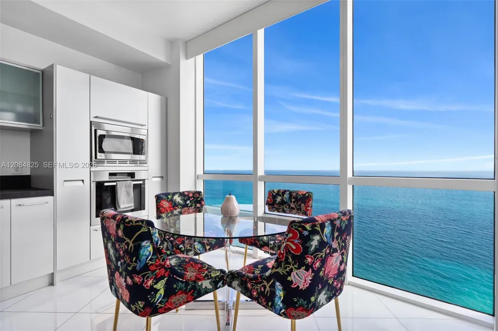 18201 Collins Ave #4709 Sunny Isles Beach, FL 33160