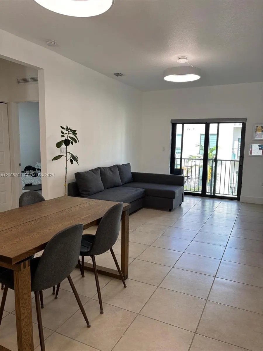 4740 NW 84th Ct #32 Doral, FL 33166