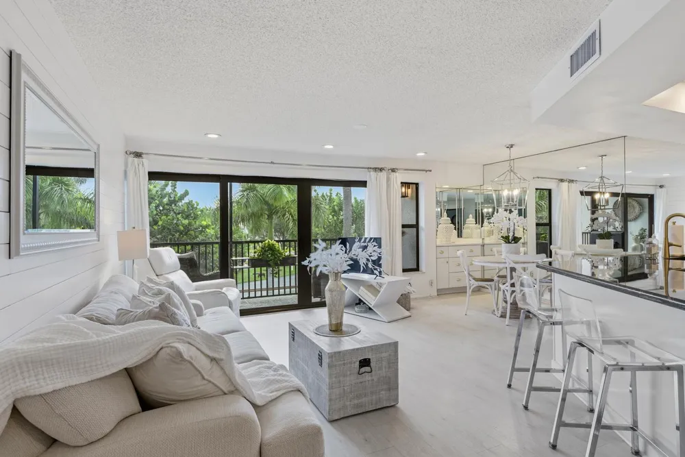 1605 S Us Highway 1 #V2-203 Jupiter, FL 33477
